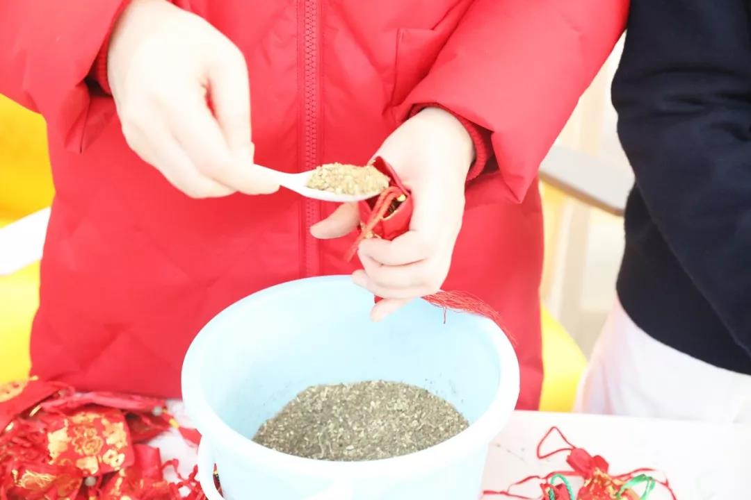 點(diǎn)贊！愛心捐款助力疫情防控
