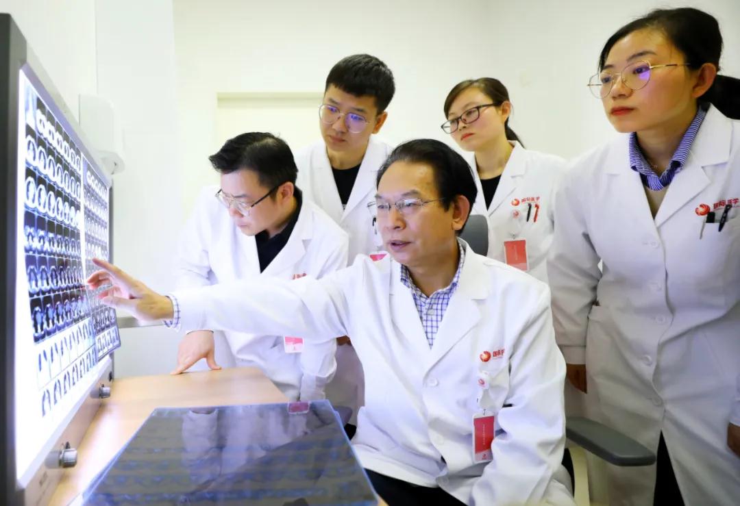 二三里醫(yī)療—南克?。鹤尰颊哂凶饑赖纳?>
				             </a>
                <div   id=