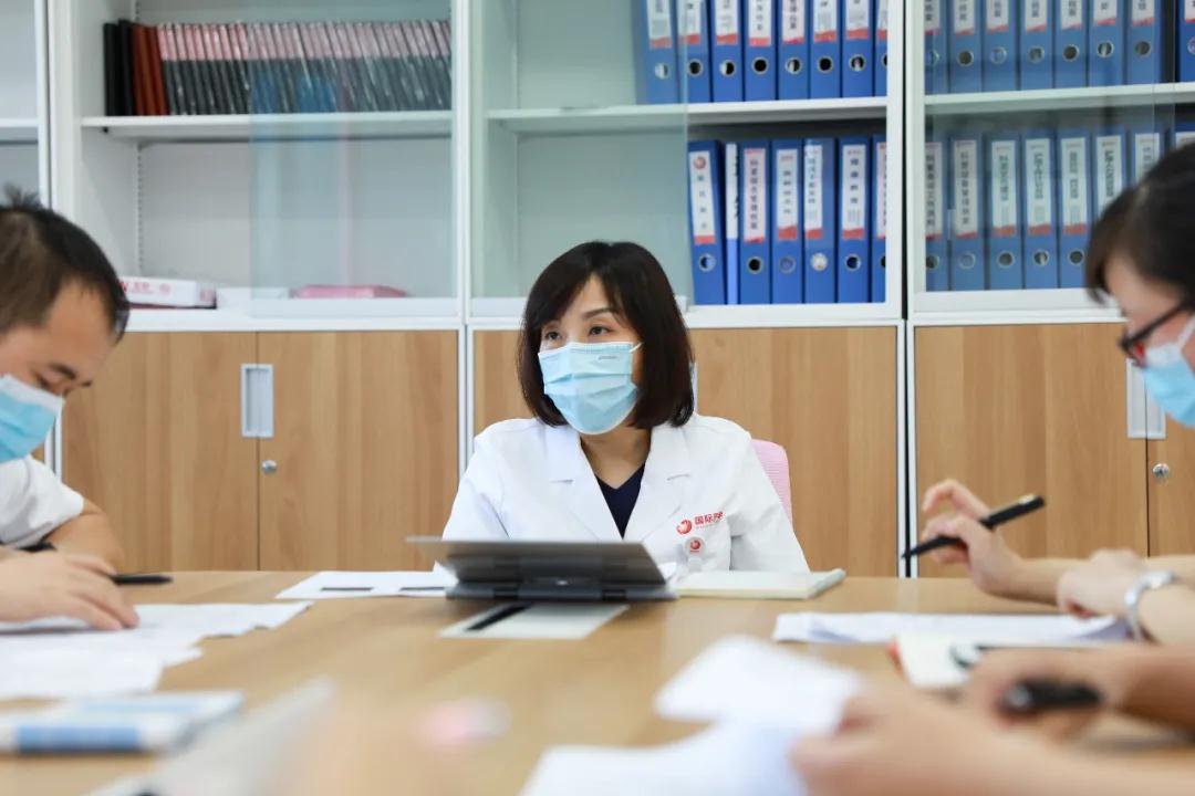 陽光網(wǎng)—薛妍：醫(yī)生要有溫度、有尺度、有深度