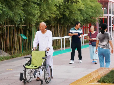 住院期間也能給健康加分？每周一、三、五動(dòng)起來(lái)，為健康打卡！