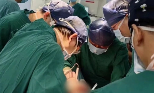 突破氣管外科極限！硬核技術(shù)讓患者重獲新生