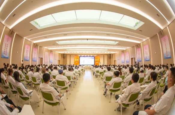 院士講堂 精彩紛呈！中國(guó)科學(xué)院竇科峰院士講授器官移植發(fā)展現(xiàn)狀